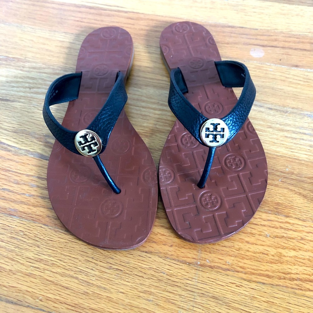 Tory Burch Thora sandal. EUC.